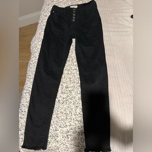 Black skinny jeans